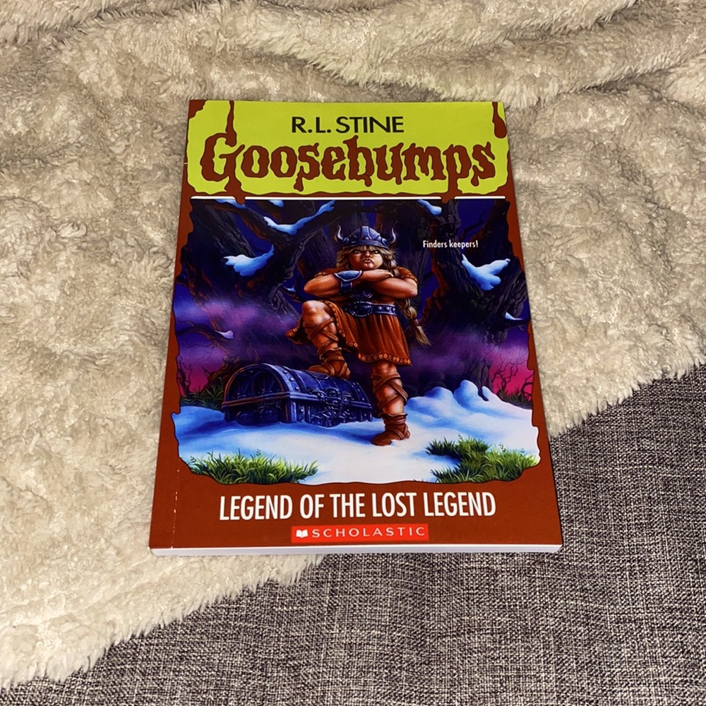 Goosebumps Tin With 5 Books - Picture 7 of 8